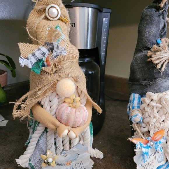 Handmade Gnome Fall/Thanksgiving - Picture 2 of 3